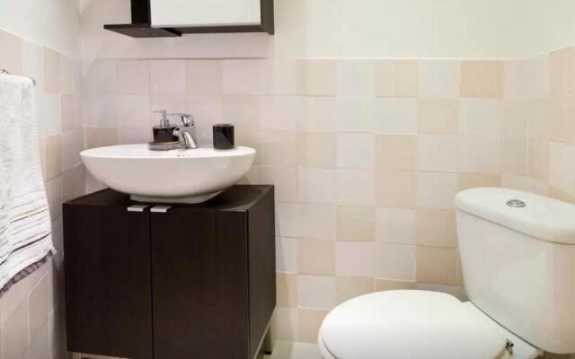 Flat with Terrace And River View - Se4
