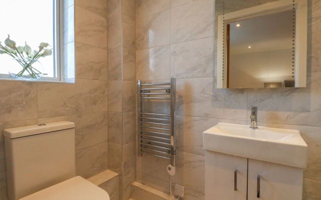 Harbourside Haven Apartment 4