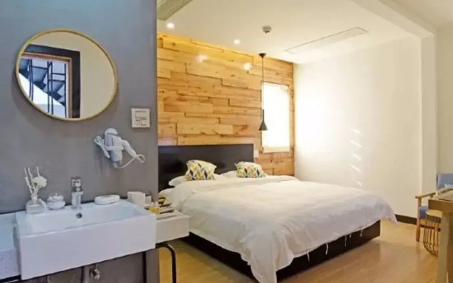 Wuzhen Bujiaoxiao Hotel