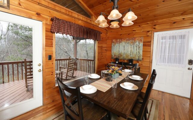 Just Hanging Out - Three Bedroom Cabin