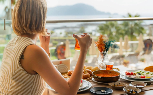 Illusion Beach Club Hotel +16 Only Adult