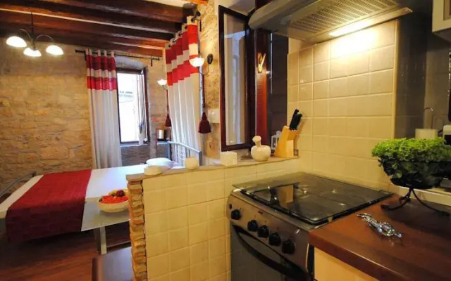 Guesthouse Ancient Stone