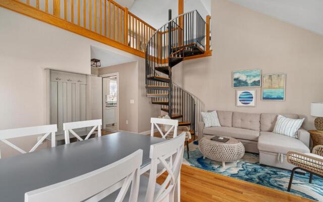 The Cove at Rockport Hotel