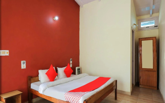 OYO Flagship 86192 Hotel Tulip