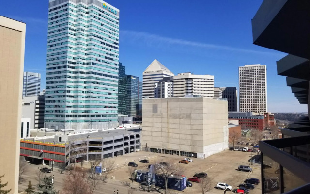 Holiday Inn Express Edmonton Downtown by IHG