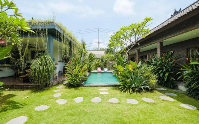 The Kumpi Bali by the Lavana
