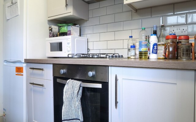 Clemence Street - Deluxe Single Guest Room 5