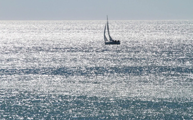 Moon Dreams Mediterraneo