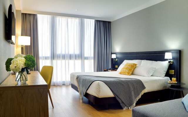 Oca Puerta del Camino Hotel