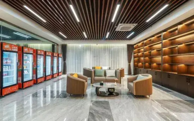 Weimin Convention Center Hotel