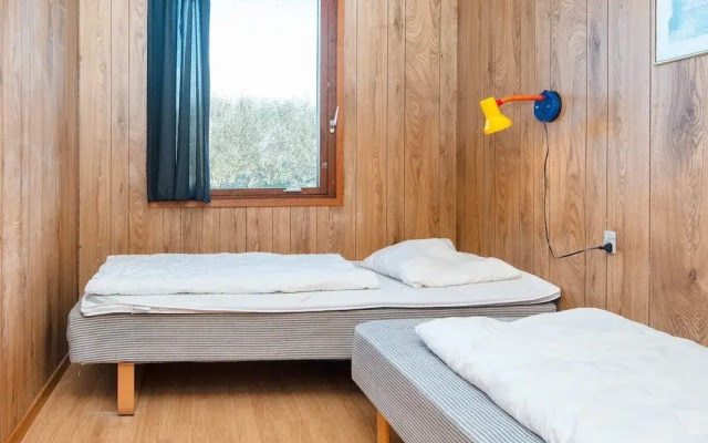 Vibrant Holiday Home in RÃ¸mÃ¸ near Sea