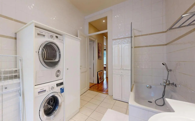 Magnificent two bedroom apartment in a luxury building
