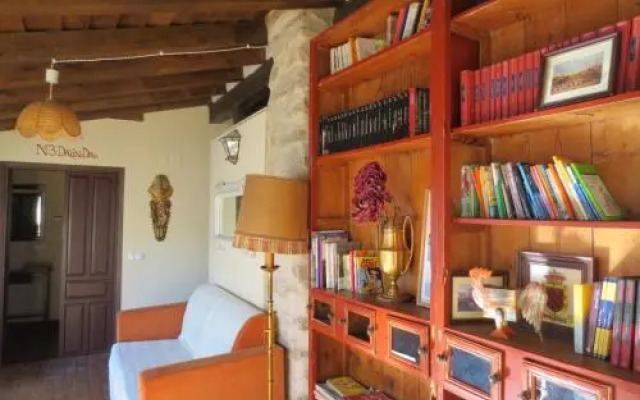 Apartamentos Turísticos El Losal