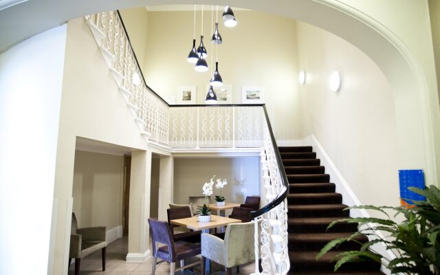 Shore View Hotel