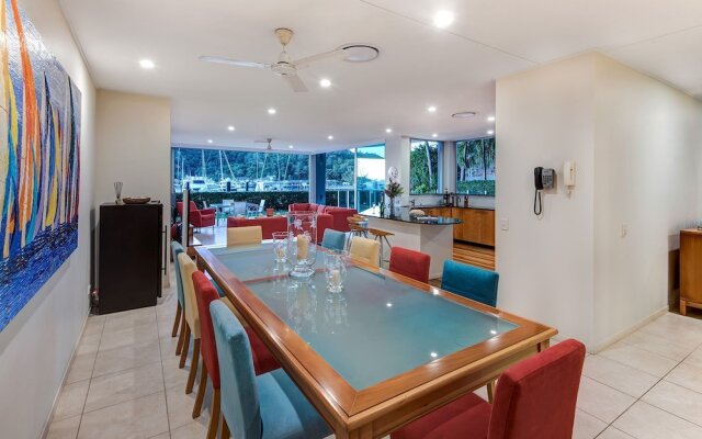 Pavillions 1 - Hamilton Island