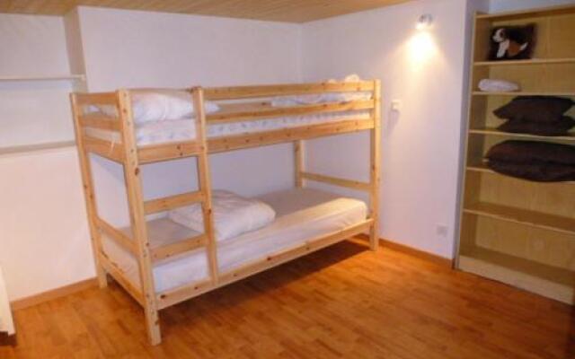 Apartment Appartement Avec Terrasse, 3 Chambres Et Cuisine Recente