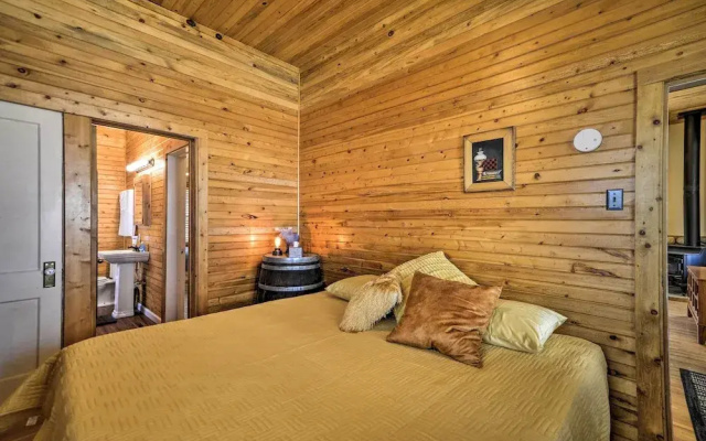 Pet-friendly Cody Home - Walk to Main Street!