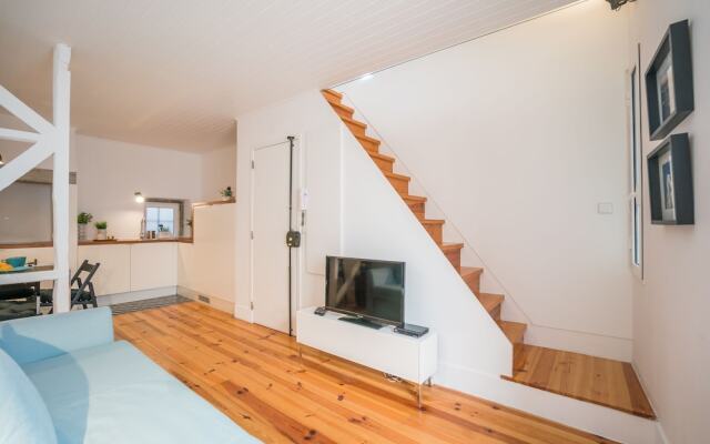 Rose Duplex Apartment 5E