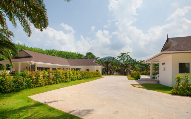 Villa Baan Anna Pool and Spa