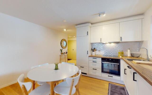 Contemporary and cosy 2 bedroom apartment