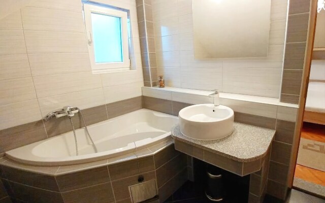 Apartments Borka