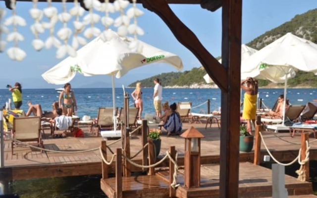 Cohiba Boutique & Beach