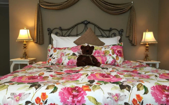 Yellow Rose Bed & Breakfast