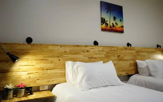 The Color Place Apartment