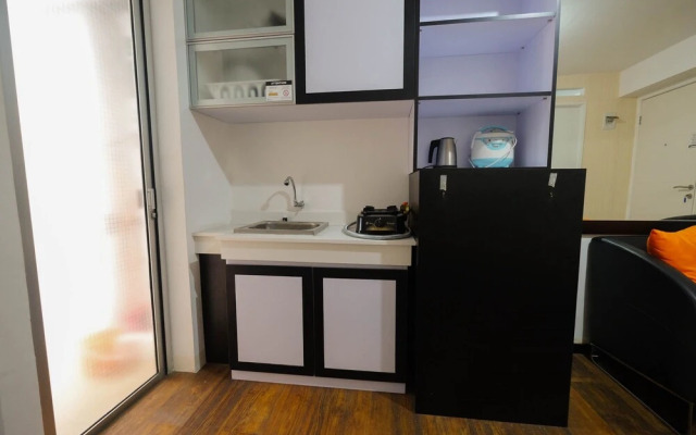 Simplicity Minimalist 2BR Bassura City Apartment