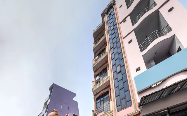 OYO 22321 Nitin Palace Guest House