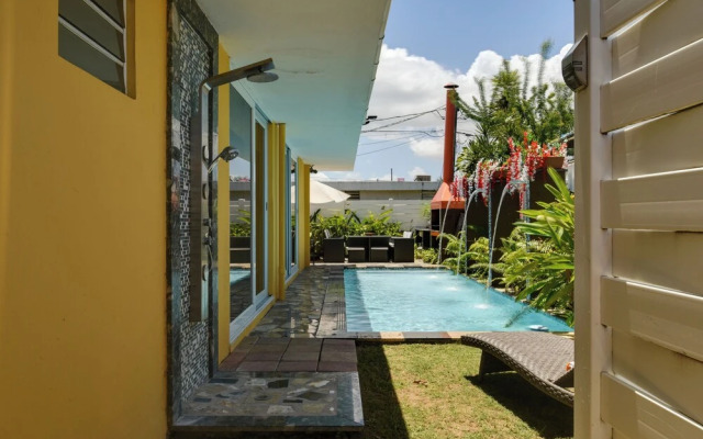 Private Heated Pool: Walk to Isla Verde Beach