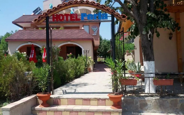 Perla Family Hotel