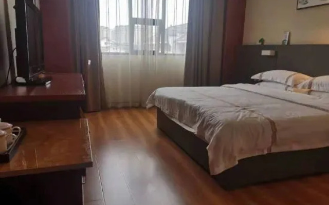 Afuer Chain Hotel （Tianzhu Bus Station Jinfeng Park）