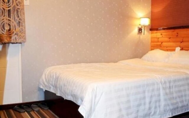 Tianquan 18 Degree Holiday Villa Hotel