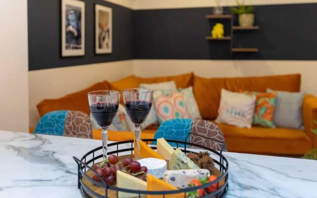 All Ensuite,smarttvs,garden,20 Mins to Nec,parking