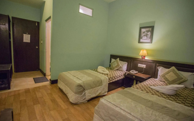 Hotel Ananda Inn