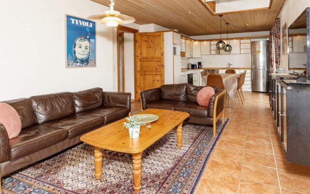 10 Person Holiday Home in Frostrup