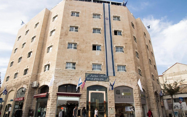hotelImage