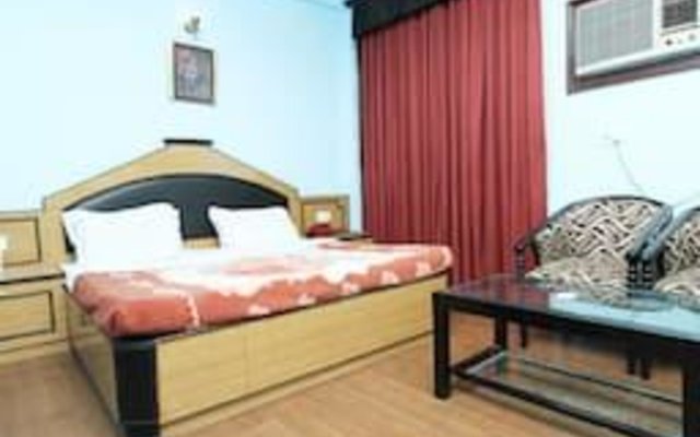 Hotel Kashmir Residency