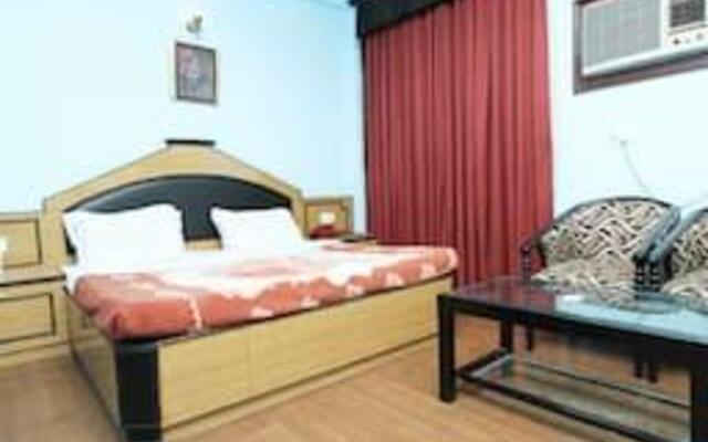 Hotel Kashmir Residency