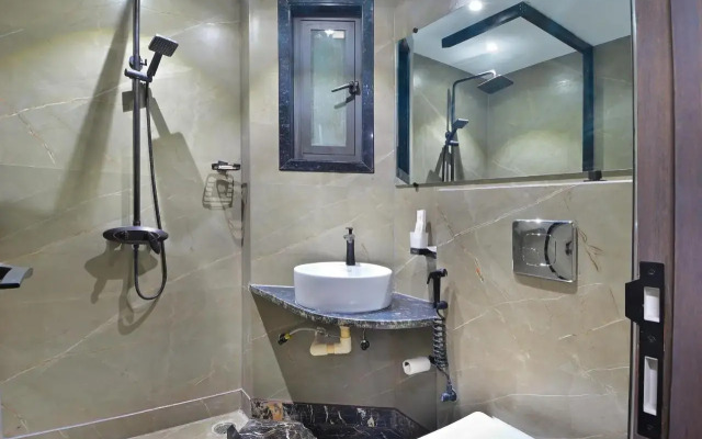 Hotel Uptown - By La Exito Hotels