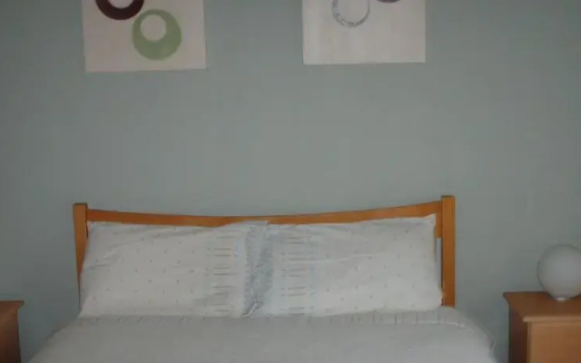 Lakeside Jetty Holiday Homes