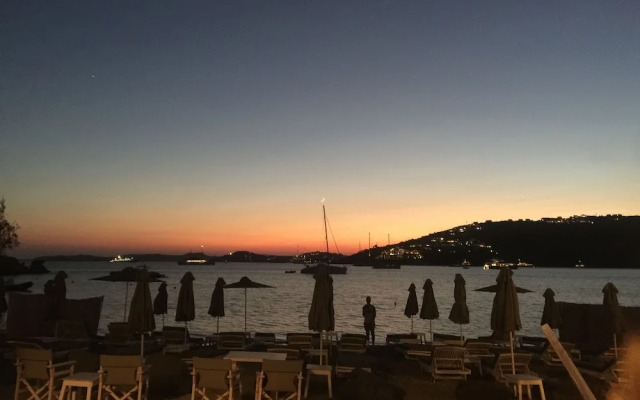 Agia Anna on the beach