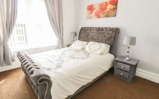 60 Keighley Road