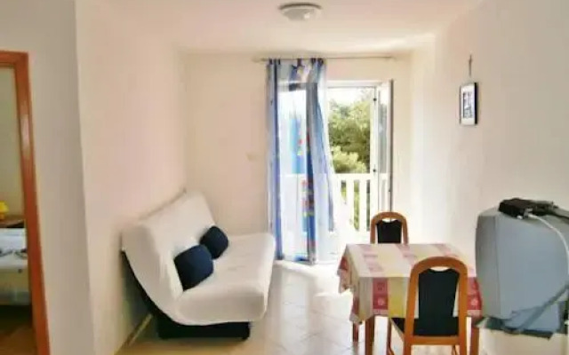 Sun House Apartments