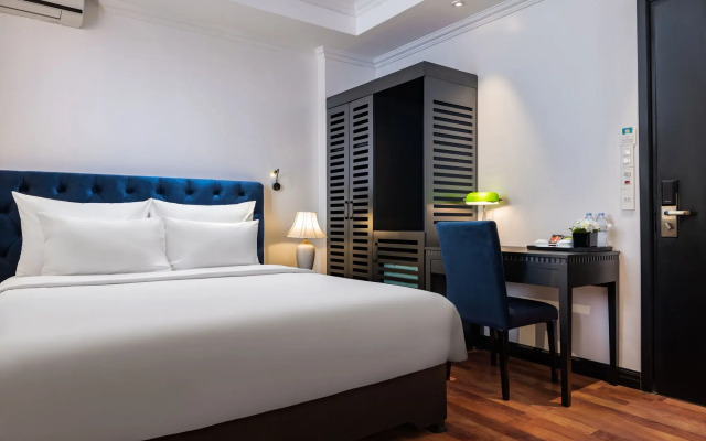 The Flower Boutique Hotel & Travel