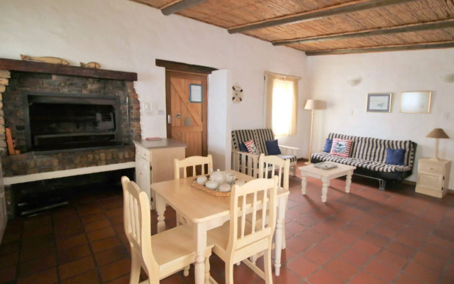 Baywatch Villa Guest House and Self Catering Accommodation