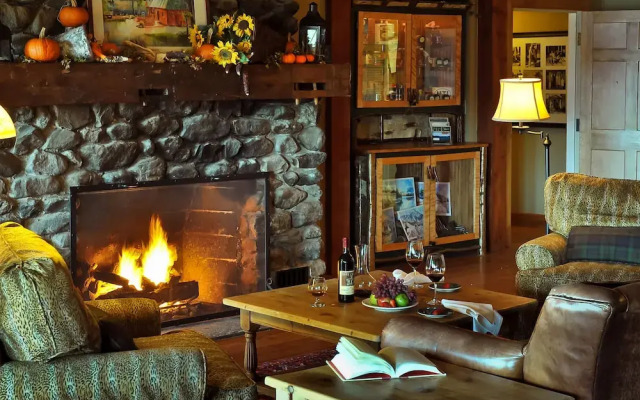 The Mountain Top Inn & Resort