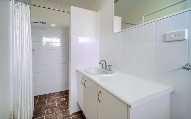 Albany Motel & Apartments