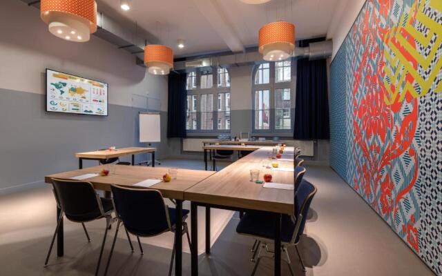 Stayokay Amsterdam Oost - Hostel